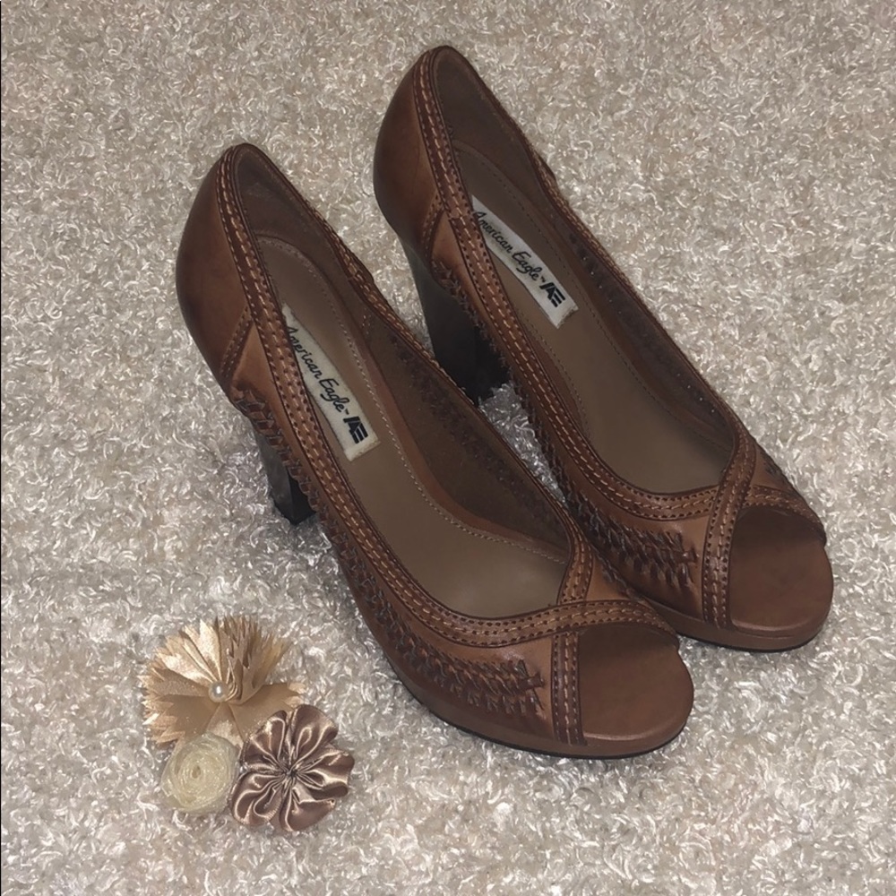 American Eagle Women’s Brown High Heels